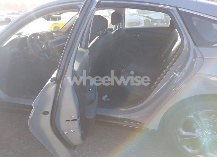 Photo 8 of 2025 Honda Accord HYBRID EX-L (VIN 1HGCY2F62SA004529)