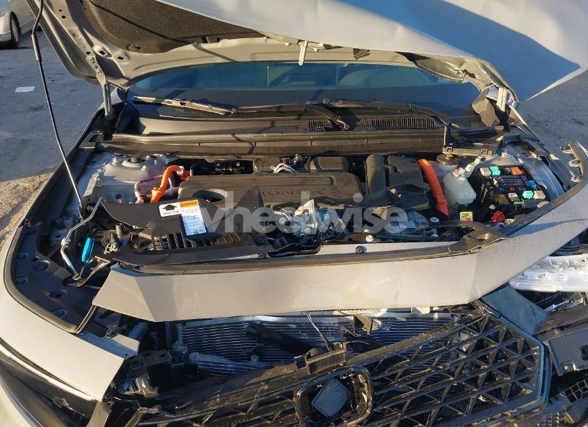 Photo 10 of 2025 Honda Accord HYBRID EXL (VIN 1HGCY2F62SA009813)