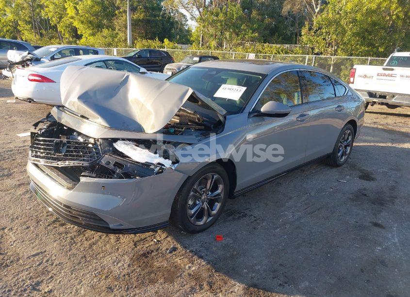 Photo 2 of 2025 Honda Accord HYBRID EXL (VIN 1HGCY2F62SA009813)