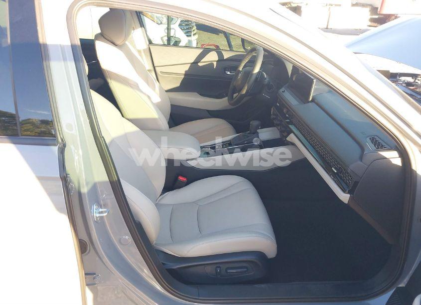 Photo 5 of 2025 Honda Accord HYBRID EXL (VIN 1HGCY2F62SA009813)