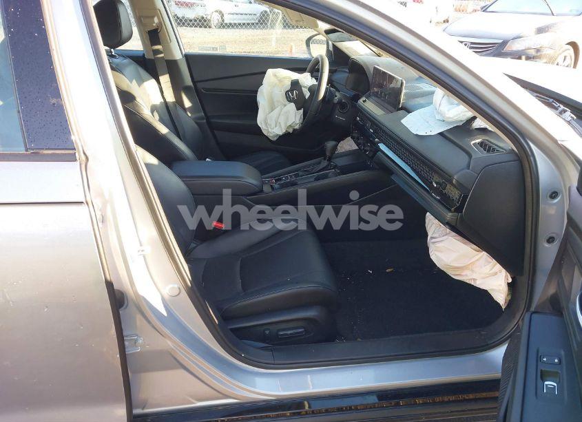 Photo 5 of 2023 Honda Accord HYBRID EX-L (VIN 1HGCY2F64PA048510)