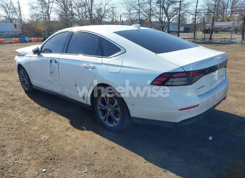 Photo 3 of 2024 Honda Accord HYBRID EX-L (VIN 1HGCY2F64RA043116)