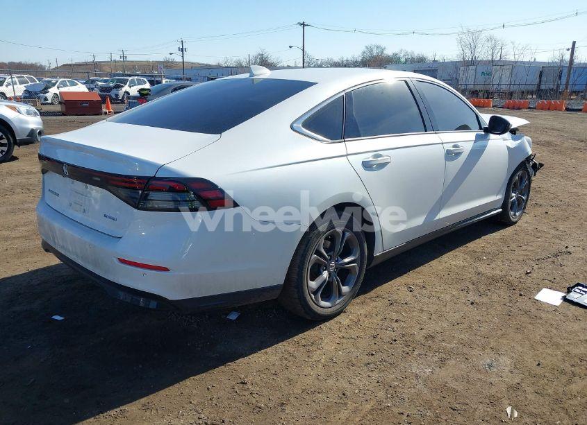 Photo 4 of 2024 Honda Accord HYBRID EX-L (VIN 1HGCY2F64RA043116)