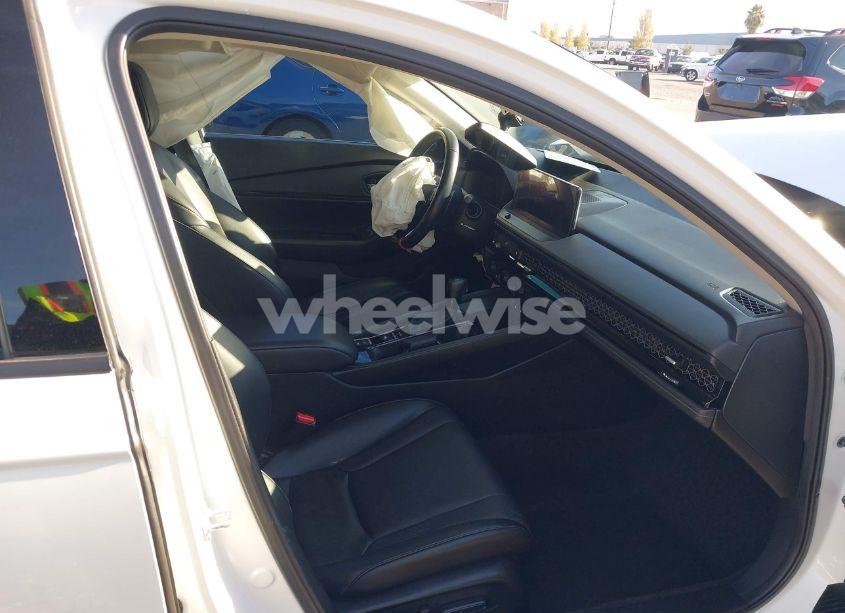 Photo 5 of 2023 Honda Accord N/A (VIN 1HGCY2F66PA057015)