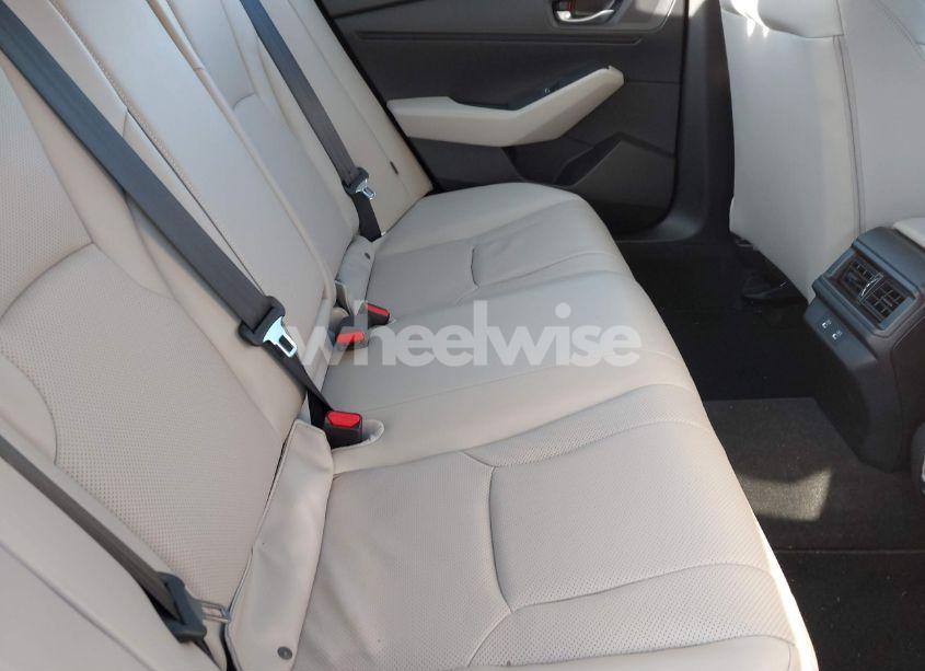 Photo 8 of 2024 Honda Accord HYBRID EX-L (VIN 1HGCY2F66RA016581)