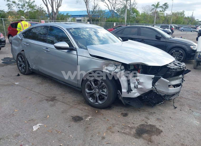 2024 Honda Accord HYBRID EX-L (VIN 1HGCY2F66RA066008) main photo