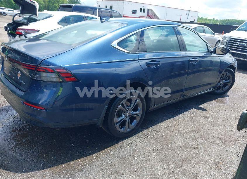 Photo 4 of 2024 Honda Accord HYBRID EX-L (VIN 1HGCY2F67RA063411)