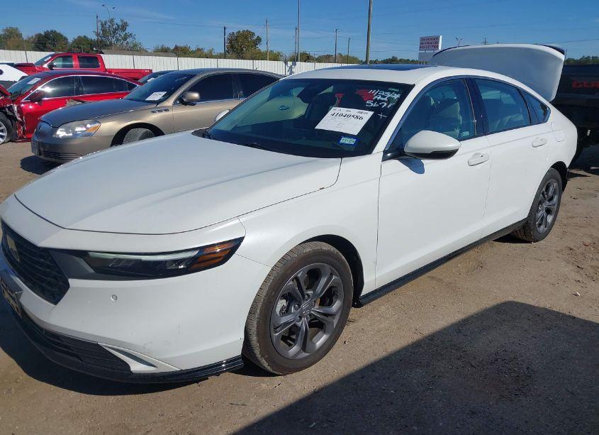 Photo 2 of 2024 Honda Accord HYBRID EX-L (VIN 1HGCY2F68RA025671)