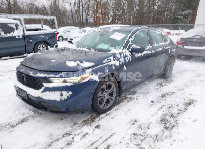 Photo 2 of 2024 Honda Accord HYBRID EX-L (VIN 1HGCY2F68RA040168)
