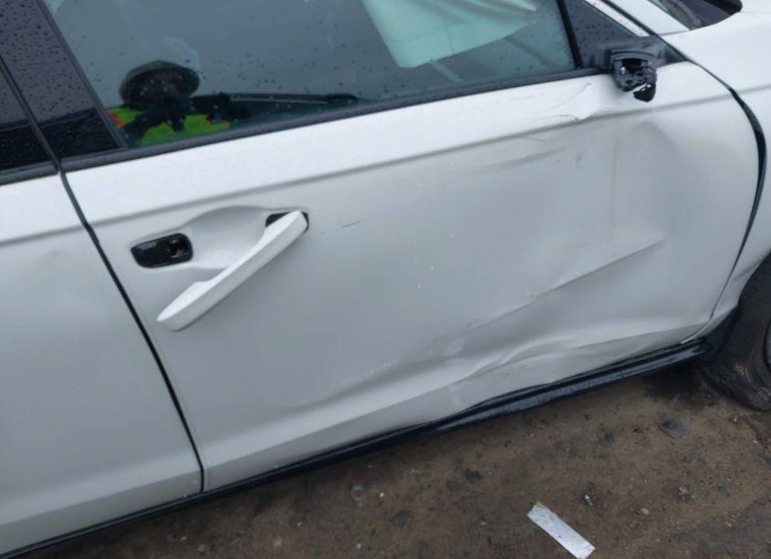 Photo 18 of 2023 Honda Accord HYBRID EX-L (VIN 1HGCY2F6XPA069619)