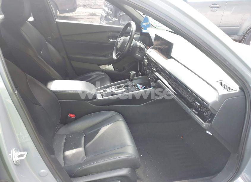 Photo 5 of 2023 Honda Accord HYBRID SPORT-L (VIN 1HGCY2F70PA003072)