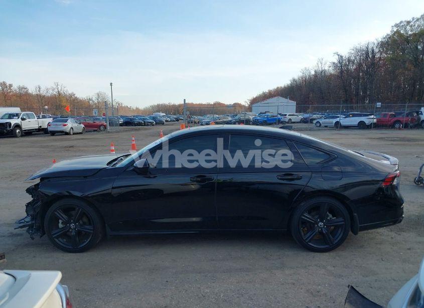 Photo 14 of 2024 Honda Accord HYBRID SPORT-L (VIN 1HGCY2F71RA000653)