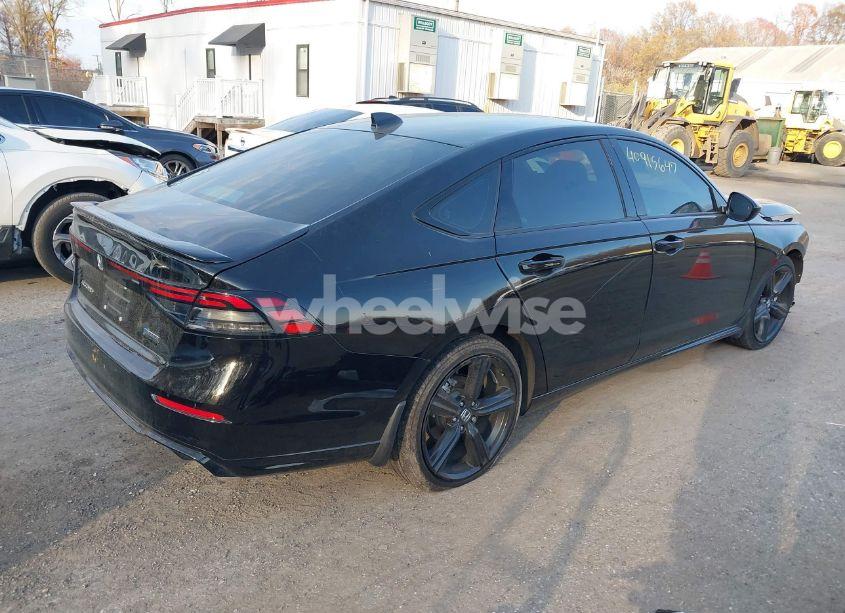 Photo 4 of 2024 Honda Accord HYBRID SPORT-L (VIN 1HGCY2F71RA000653)