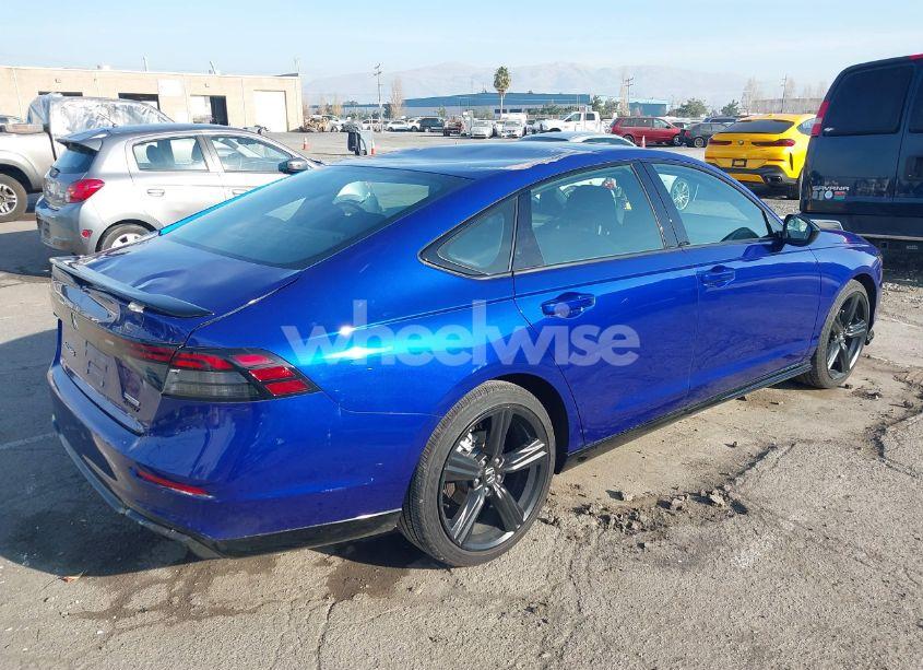 Photo 4 of 2024 Honda Accord HYBRID SPORT-L (VIN 1HGCY2F71RA033992)
