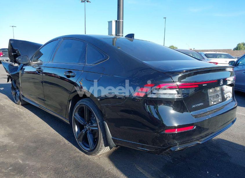 Photo 3 of 2024 Honda Accord HYBRID SPORT-L (VIN 1HGCY2F72RA000564)