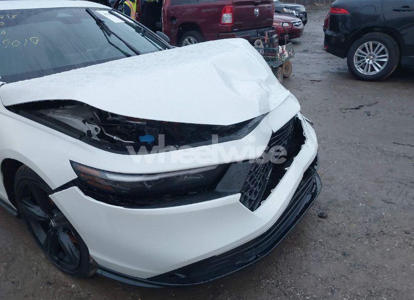 Photo 19 of 2024 Honda Accord HYBRID SPORT-L (VIN 1HGCY2F72RA049019)