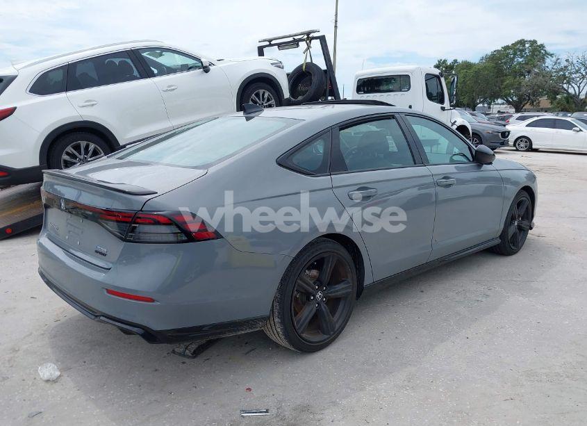 Photo 4 of 2024 Honda Accord HYBRID SPORT-L (VIN 1HGCY2F72RA062997)
