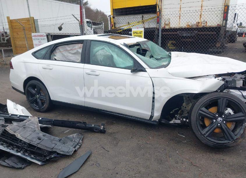 Photo 12 of 2025 Honda Accord HYBRID SPORT-L (VIN 1HGCY2F72SA008234)