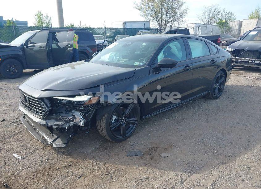 Photo 2 of 2025 Honda Accord HYBRID SPORT-L (VIN 1HGCY2F72SA029021)