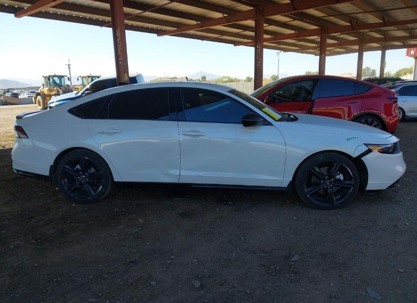 Photo 13 of 2024 Honda Accord HYBRID SPORT-L (VIN 1HGCY2F73RA027465)