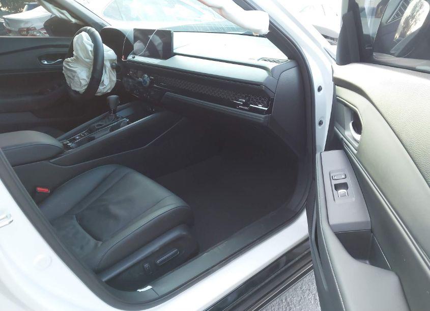 Photo 5 of 2024 Honda Accord HYBRID SPORT-L (VIN 1HGCY2F73RA074267)