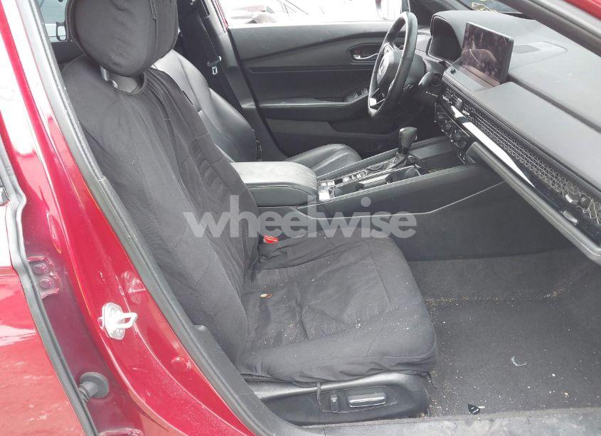 Photo 5 of 2024 Honda Accord HYBRID SPORT-L (VIN 1HGCY2F75RA006746)