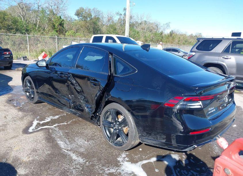 Photo 3 of 2024 Honda Accord HYBRID SPORT-L (VIN 1HGCY2F75RA042534)