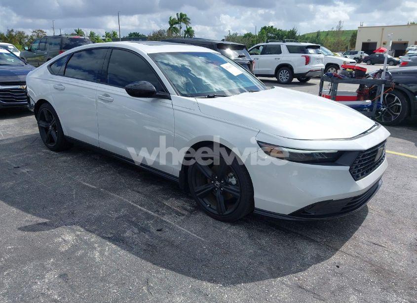 2024 Honda Accord HYBRID SPORT-L (VIN 1HGCY2F75RA044588) main photo