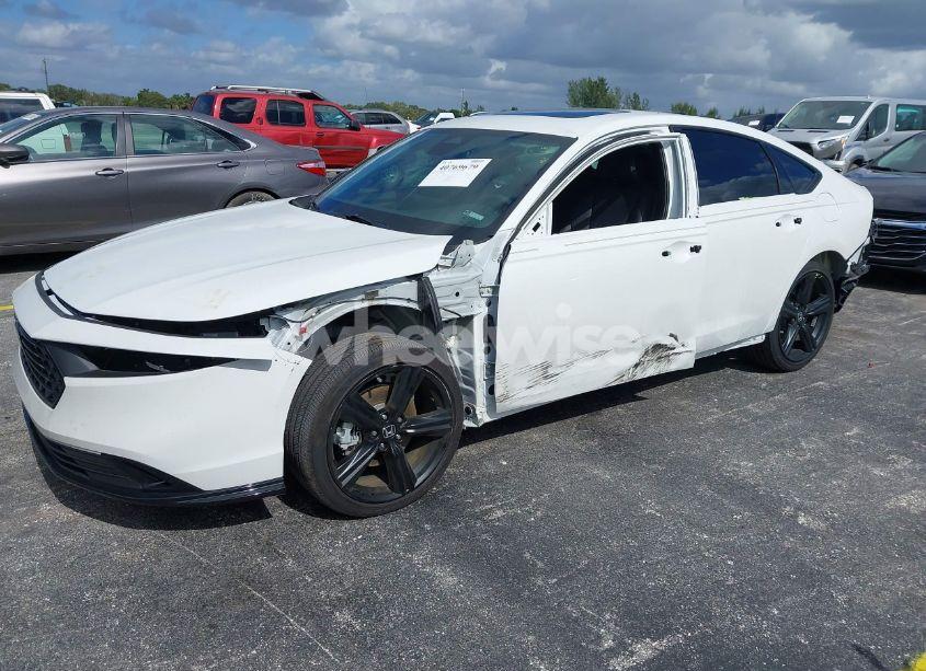 Photo 2 of 2024 Honda Accord HYBRID SPORT-L (VIN 1HGCY2F75RA044588)