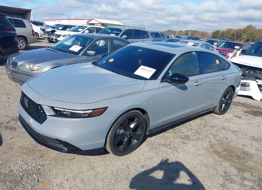 Photo 2 of 2024 Honda Accord HYBRID SPORT-L (VIN 1HGCY2F75RA081415)