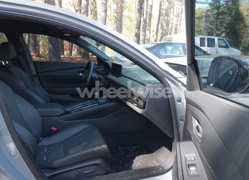 Photo 5 of 2025 Honda Accord HYBRID SPORT-L (VIN 1HGCY2F75SA003612)