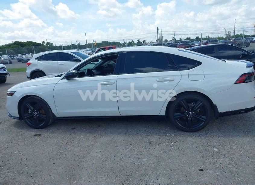 Photo 14 of 2023 Honda Accord HYBRID SPORT-L (VIN 1HGCY2F77PA024467)