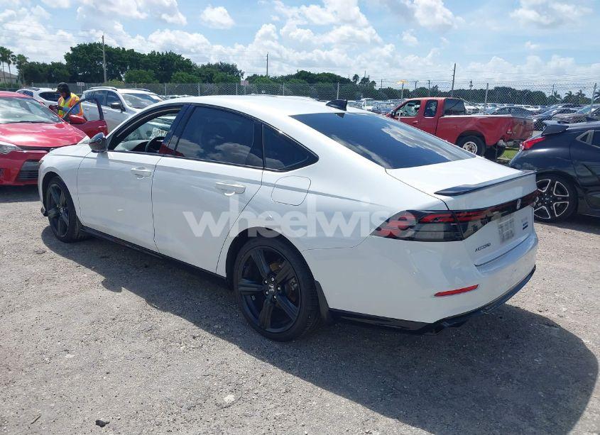 Photo 3 of 2023 Honda Accord HYBRID SPORT-L (VIN 1HGCY2F77PA024467)