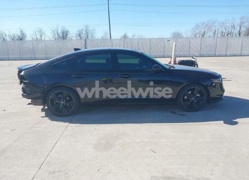 Photo 13 of 2024 Honda Accord HYBRID SPORT-L (VIN 1HGCY2F77RA072294)