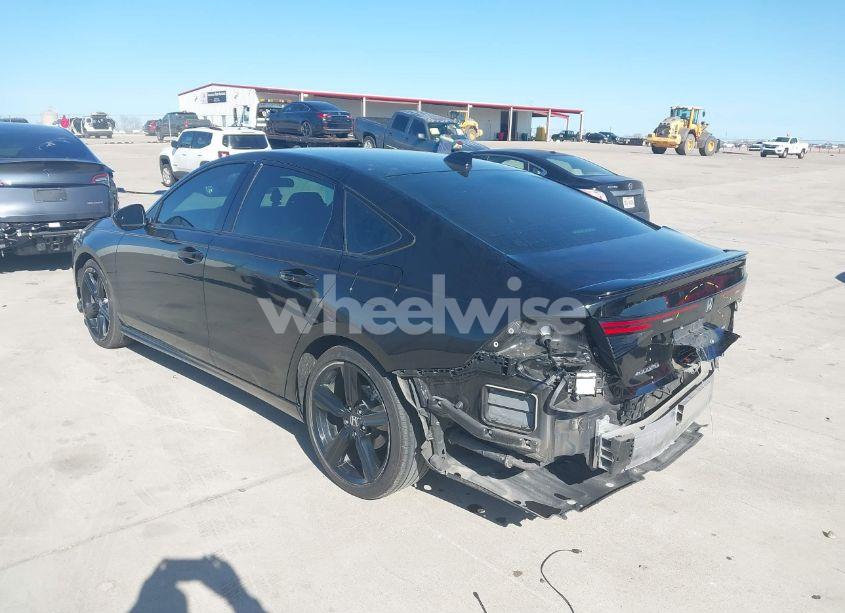 Photo 3 of 2024 Honda Accord HYBRID SPORT-L (VIN 1HGCY2F77RA072294)