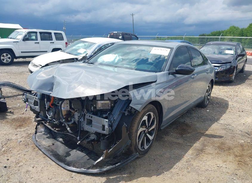 Photo 2 of 2023 Honda Accord HYBRID SPORT-L (VIN 1HGCY2F79PA061021)