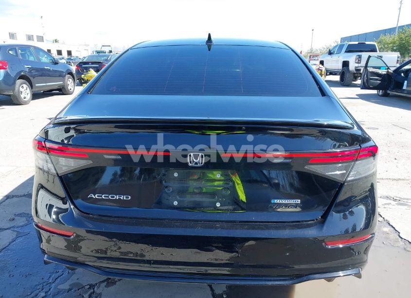 Photo 16 of 2024 Honda Accord HYBRID SPORT-L (VIN 1HGCY2F79RA011979)
