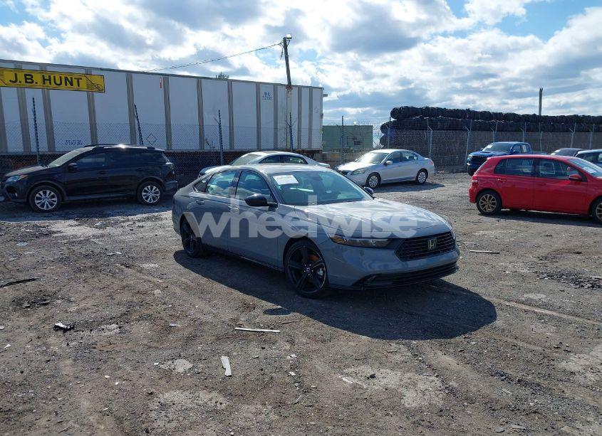 2024 Honda Accord HYBRID SPORT-L (VIN 1HGCY2F79RA065783) main photo
