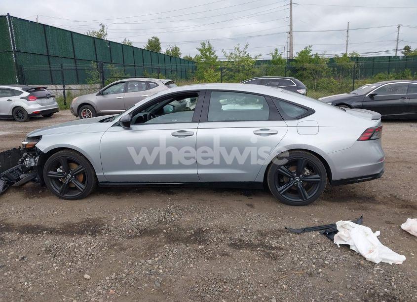 Photo 14 of 2024 Honda Accord HYBRID SPORT-L (VIN 1HGCY2F79RA094149)