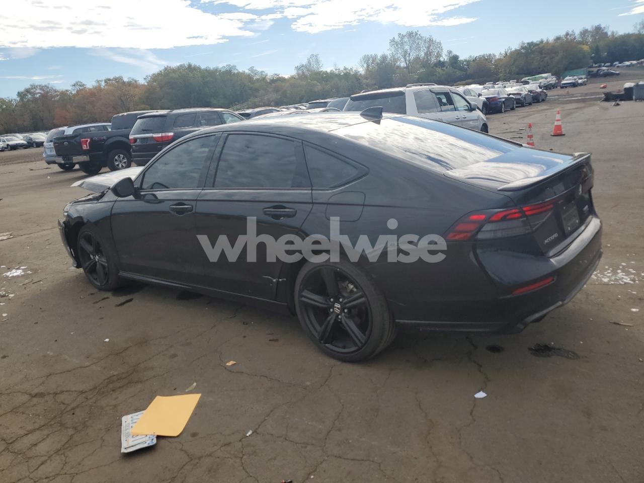 Photo 2 of 2025 HONDA ACCORD HYBRID SPORT-L (VIN 1HGCY2F79SA001300)