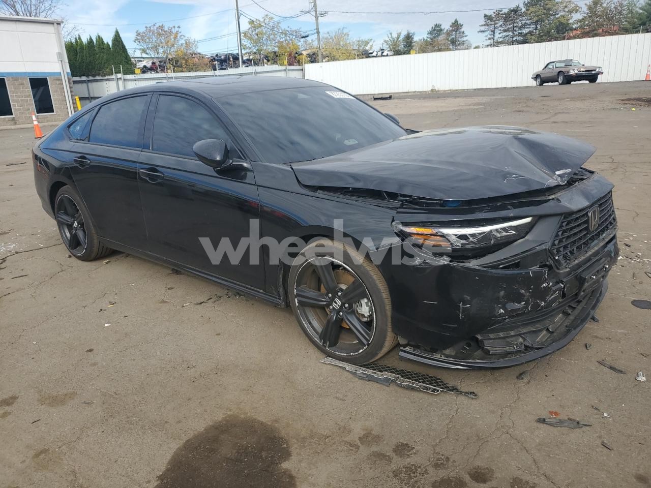 Photo 4 of 2025 HONDA ACCORD HYBRID SPORT-L (VIN 1HGCY2F79SA001300)