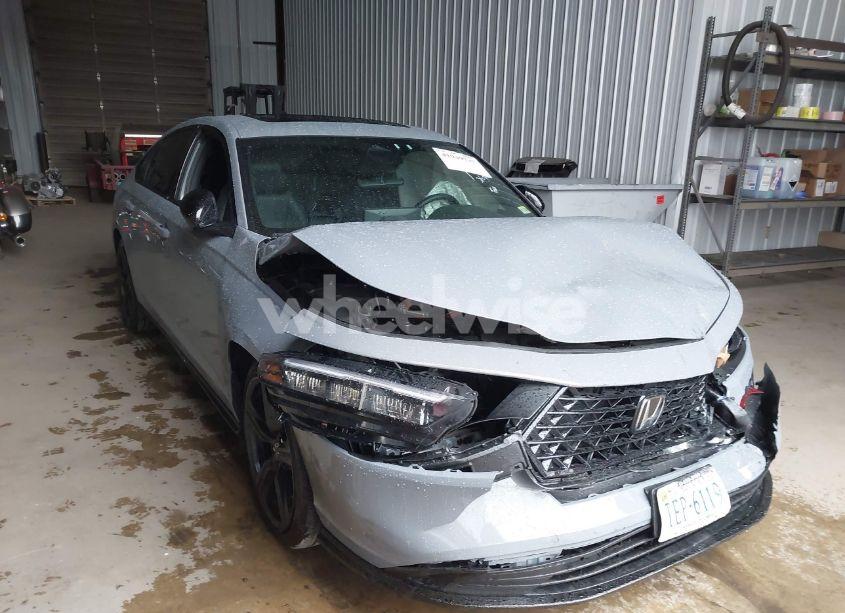 2025 Honda Accord HYBRID SPORT-L (VIN 1HGCY2F79SA010949) main photo