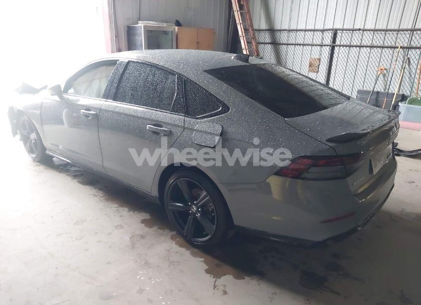 Photo 3 of 2025 Honda Accord HYBRID SPORT-L (VIN 1HGCY2F79SA010949)