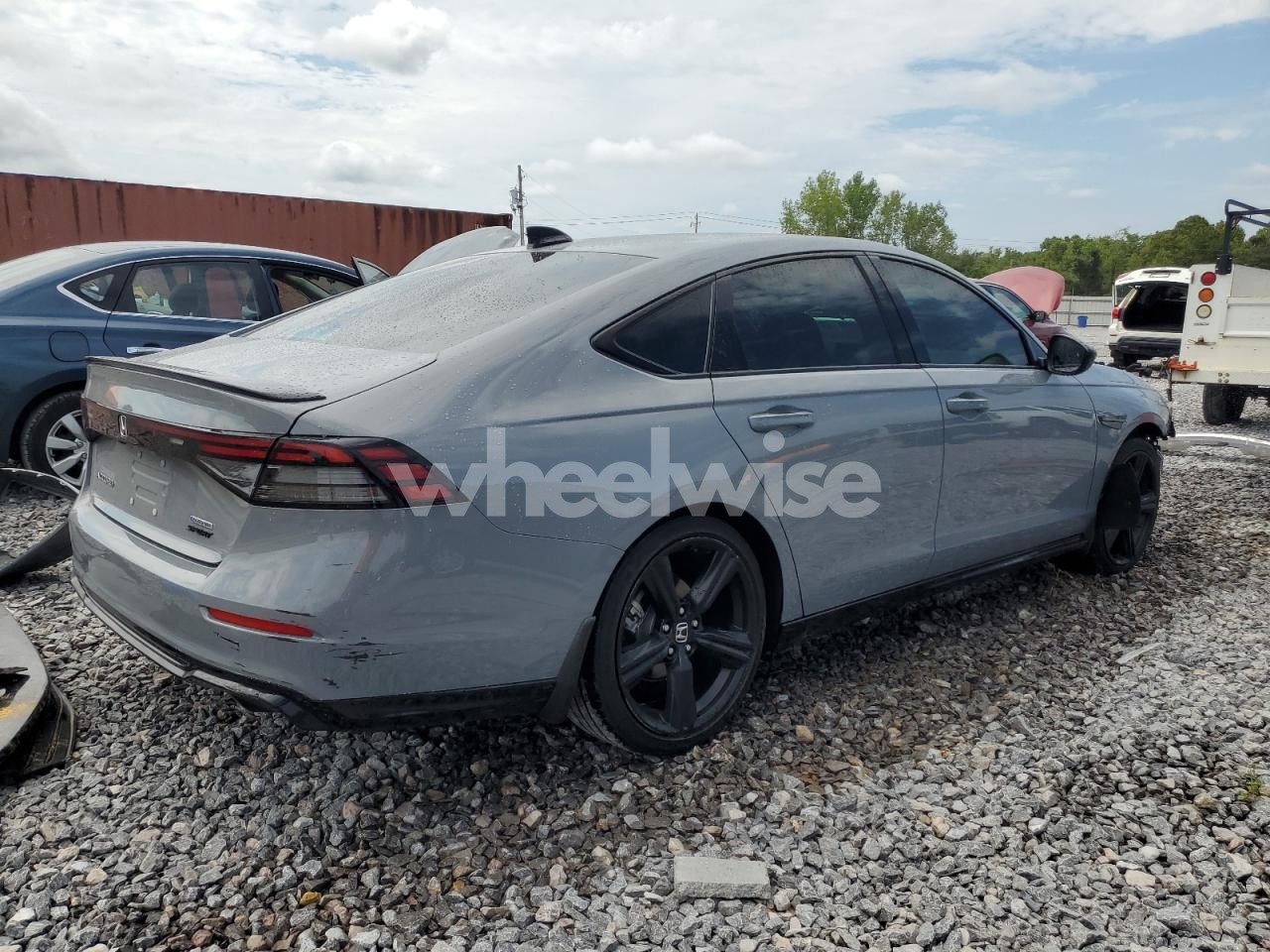 Photo 3 of 2024 HONDA ACCORD HYBRID SPORT-L (VIN 1HGCY2F7XRA020433)