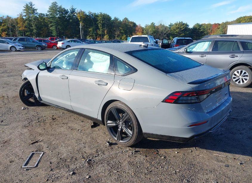 Photo 3 of 2024 Honda Accord HYBRID SPORT-L (VIN 1HGCY2F7XRA031643)