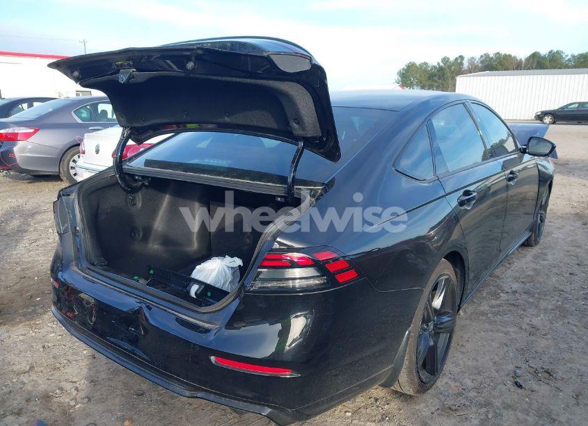 Photo 4 of 2024 Honda Accord HYBRID SPORT-L (VIN 1HGCY2F7XRA034378)