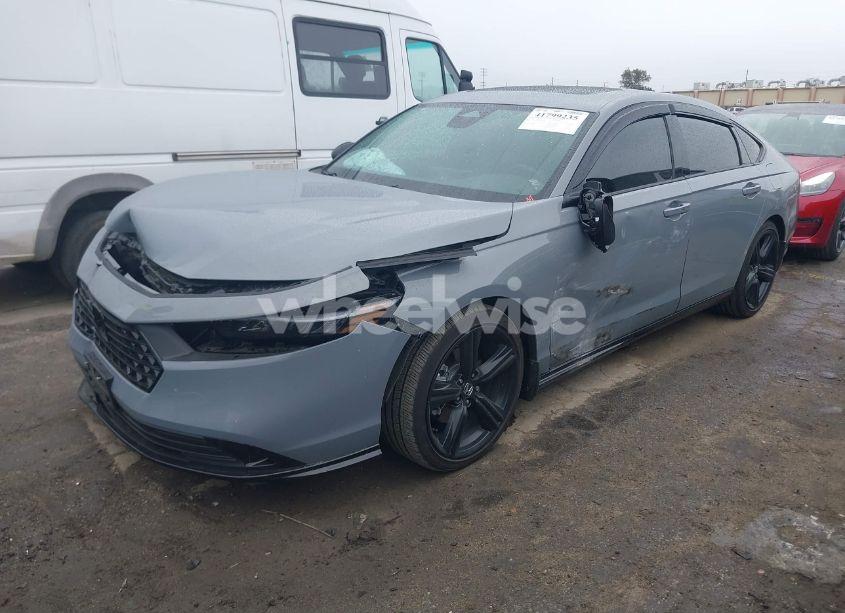 Photo 2 of 2024 Honda Accord HYBRID SPORT-L (VIN 1HGCY2F7XRA046658)