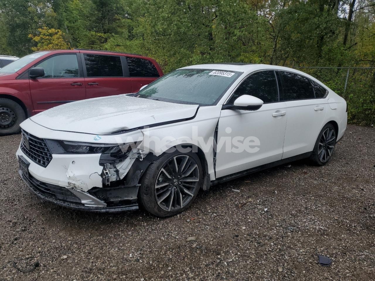 2024 HONDA ACCORD TOURING HYBRID (VIN 1HGCY2F80RA801843) main photo