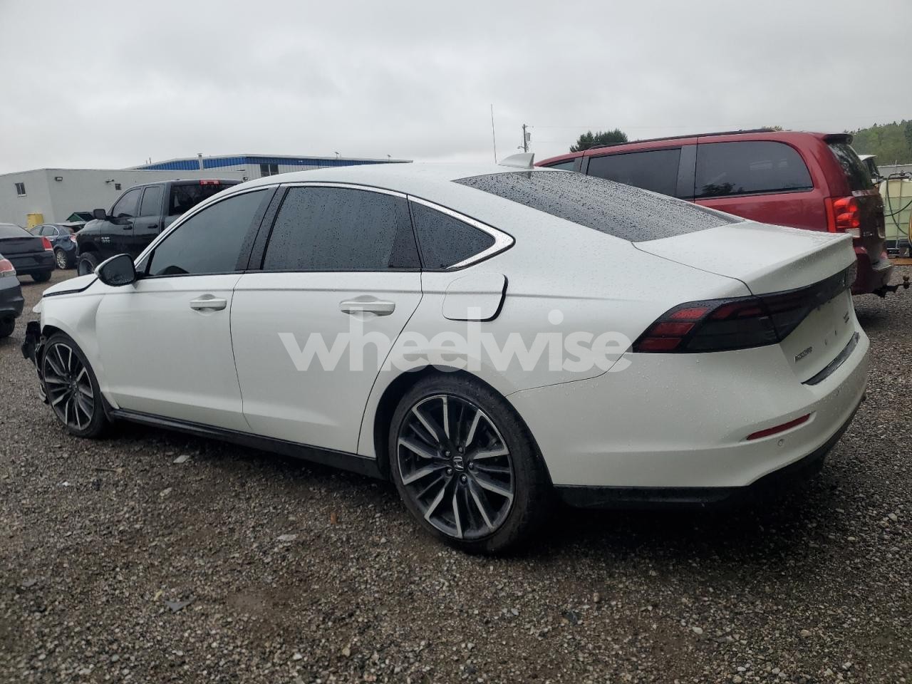 Photo 2 of 2024 HONDA ACCORD TOURING HYBRID (VIN 1HGCY2F80RA801843)