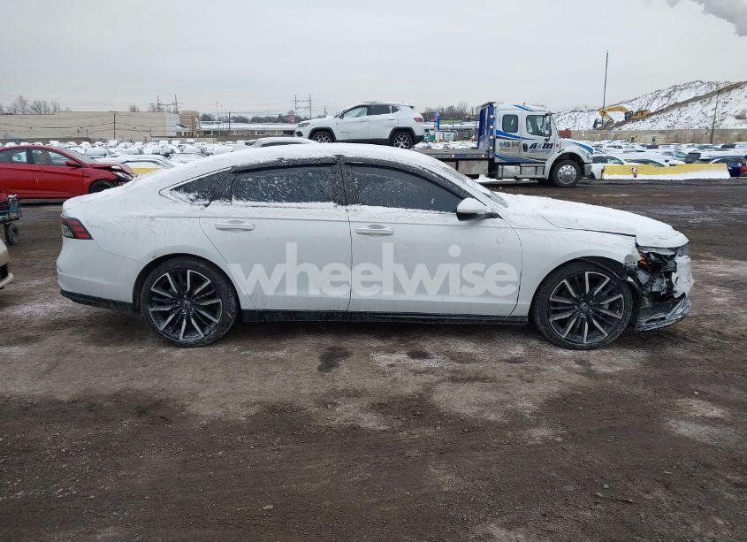 Photo 13 of 2023 Honda Accord HYBRID TOURING (VIN 1HGCY2F81PA003770)